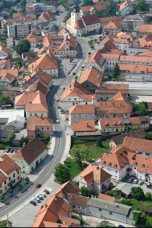 Guesthouse Veles Slovenska Bistrica Eksteriør bilde