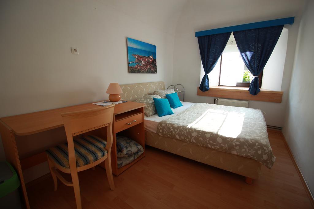 Guesthouse Veles Slovenska Bistrica Eksteriør bilde