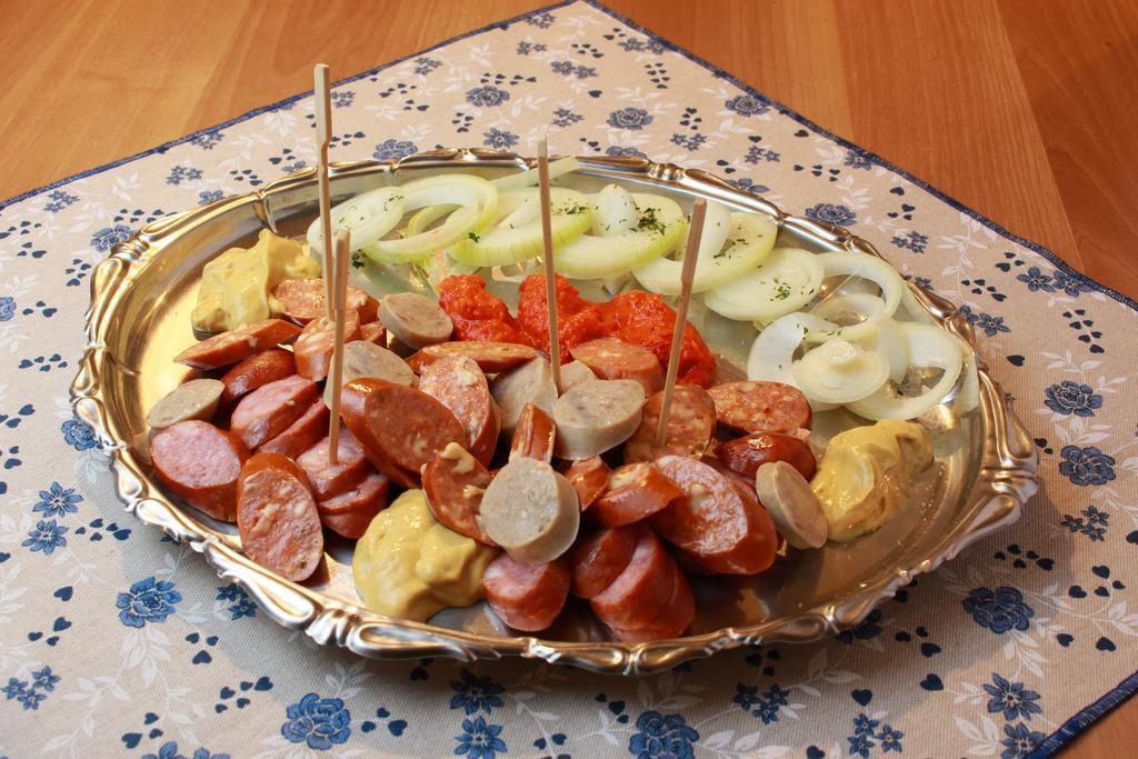 Guesthouse Veles Slovenska Bistrica Eksteriør bilde