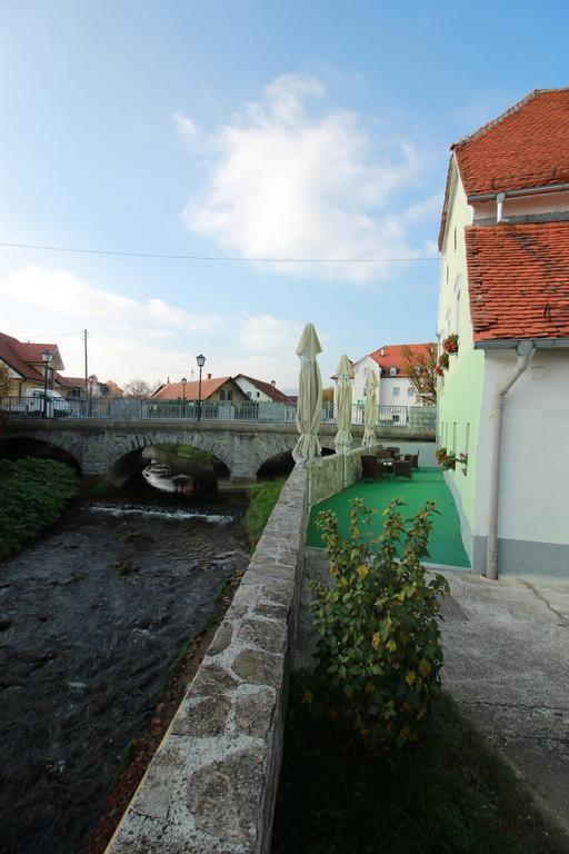 Guesthouse Veles Slovenska Bistrica Eksteriør bilde