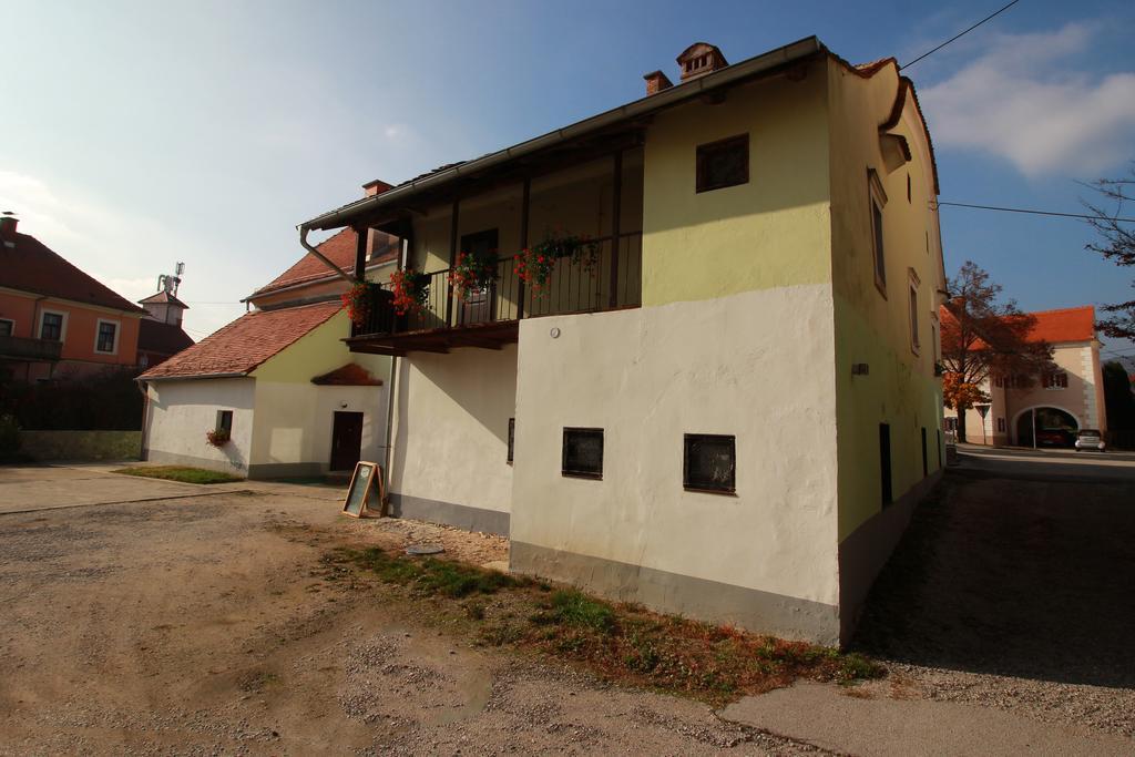 Guesthouse Veles Slovenska Bistrica Eksteriør bilde
