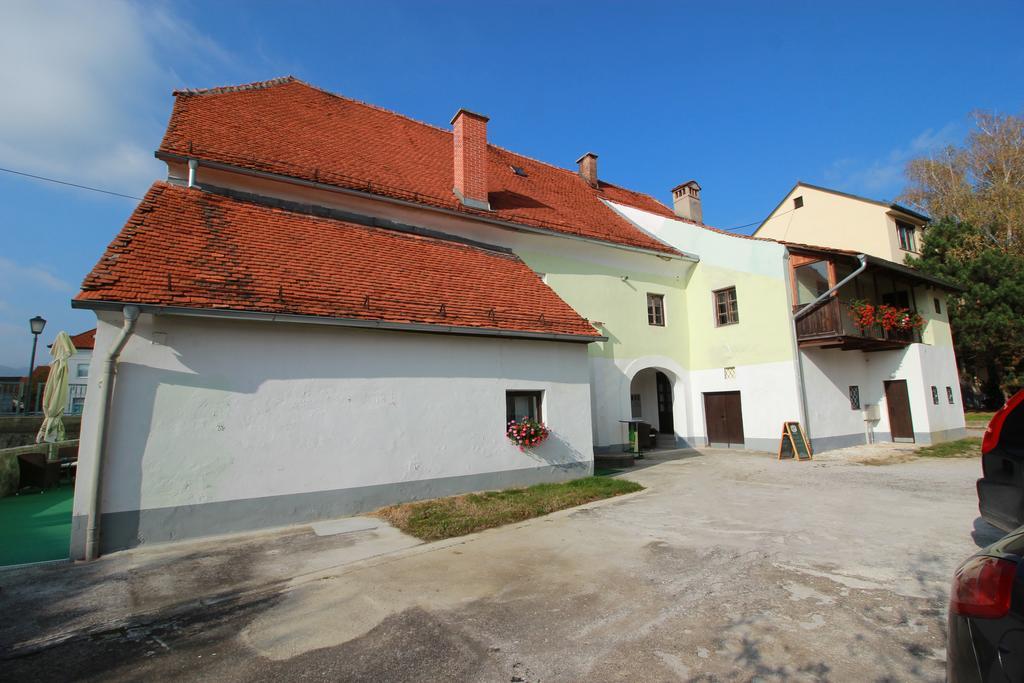 Guesthouse Veles Slovenska Bistrica Eksteriør bilde