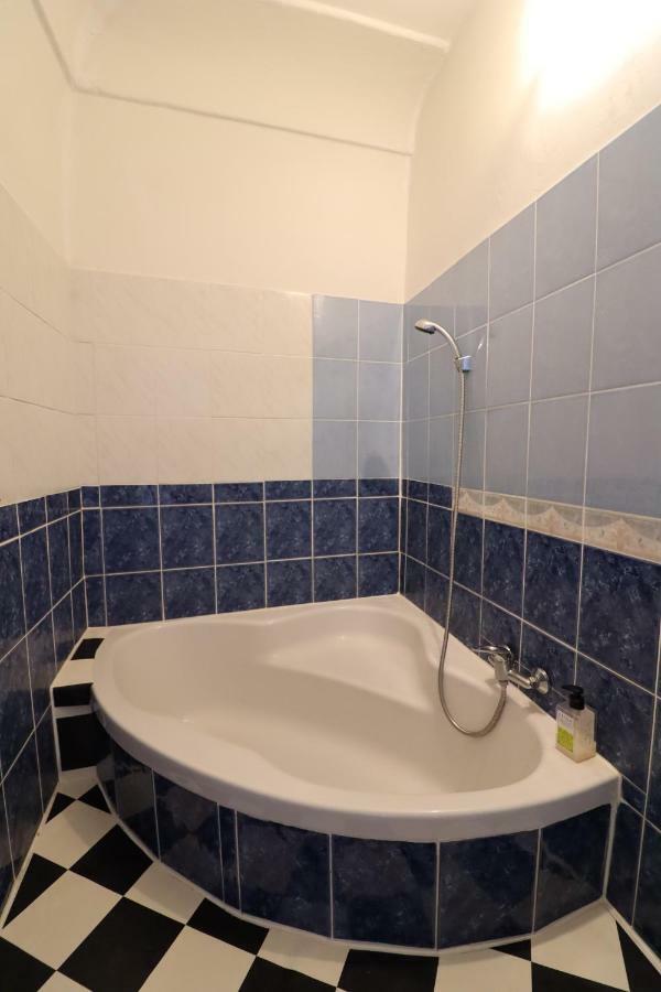 Guesthouse Veles Slovenska Bistrica Eksteriør bilde