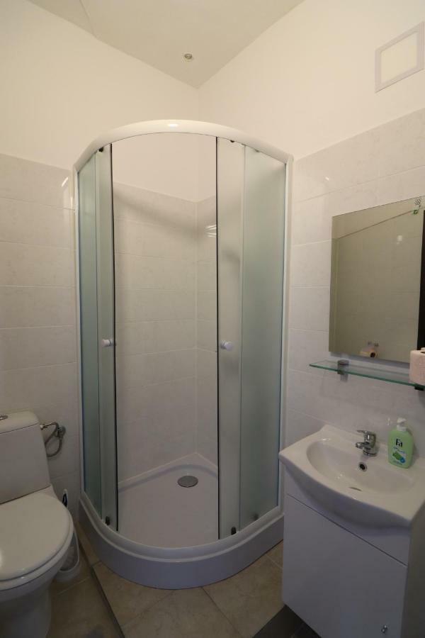 Guesthouse Veles Slovenska Bistrica Eksteriør bilde